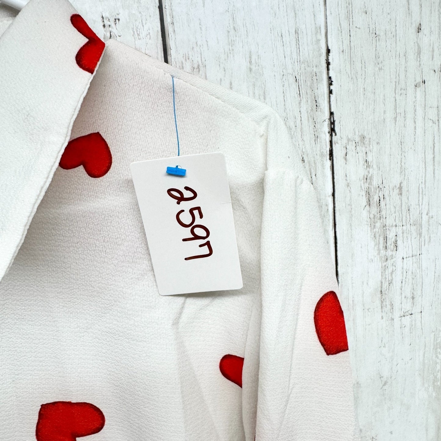 Boohoo Shirt Women Chest 42" White Heart Collared Long Sleeve Button Down Blouse