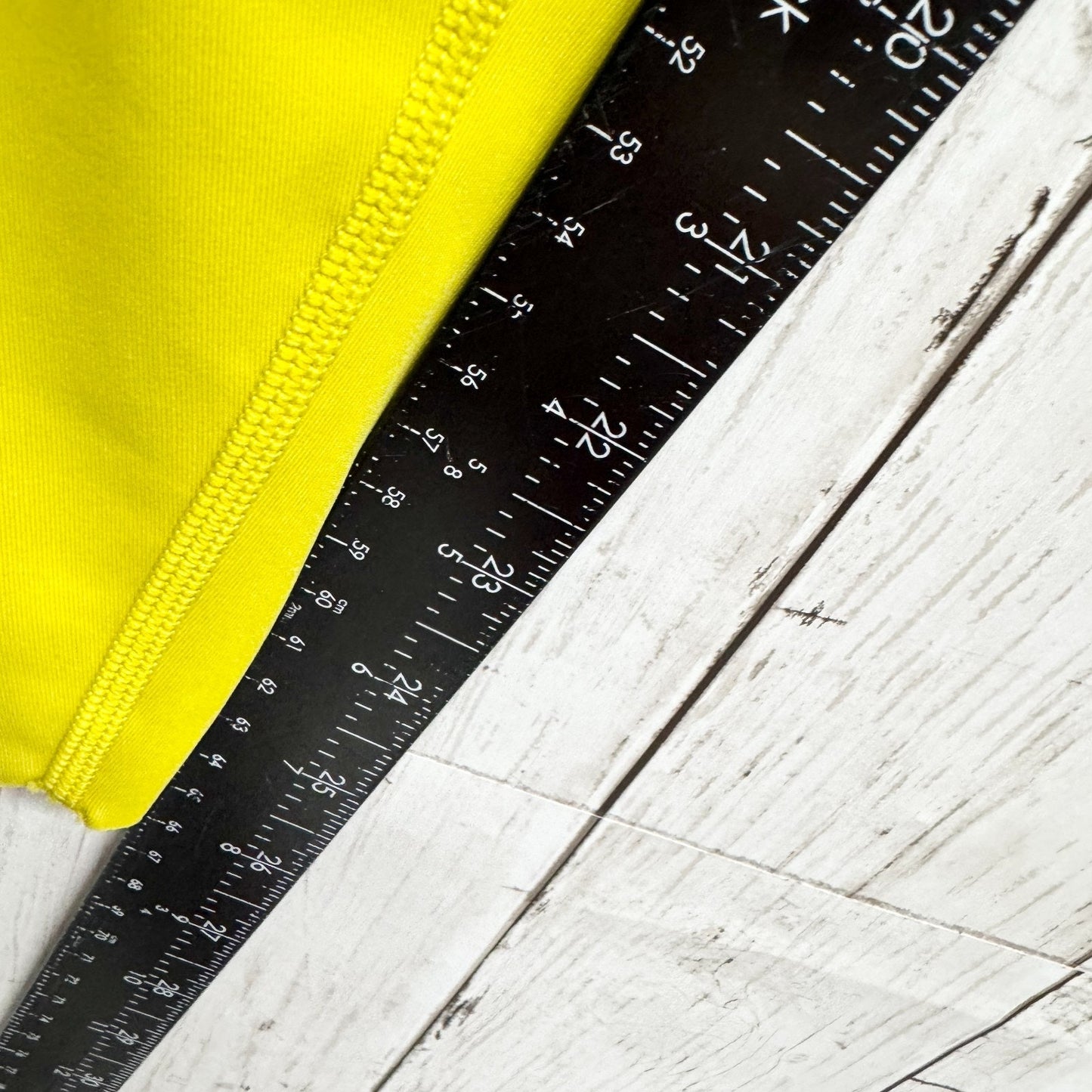 Offline by Aerie Pants Women Size Small Hi-Rise Yellow Joggers Athletic Pockets