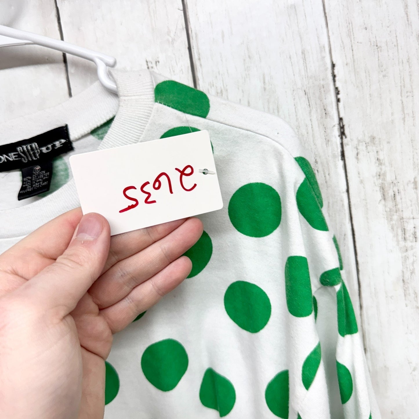 One Step Up Top Women Size Large White Green Polka Dot Crewneck Short Sleeve Tee