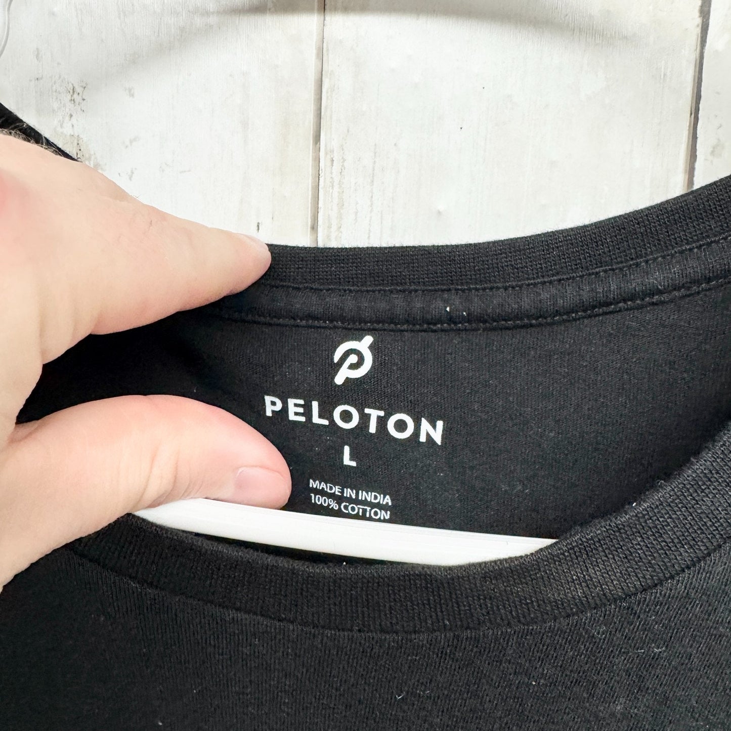 Peloton Top Unisex Size Large Black Cotton Graphic Print Short Sleeve Shirt Logo