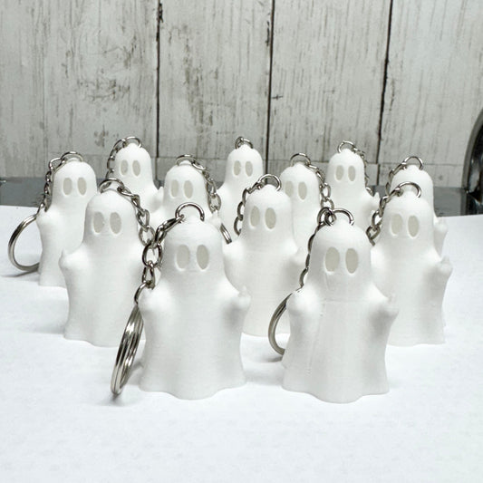 3D Printed Ghost Funny Keychain - White Ghost Design with Chain Attachment for Fun and Quirky Key Accessory