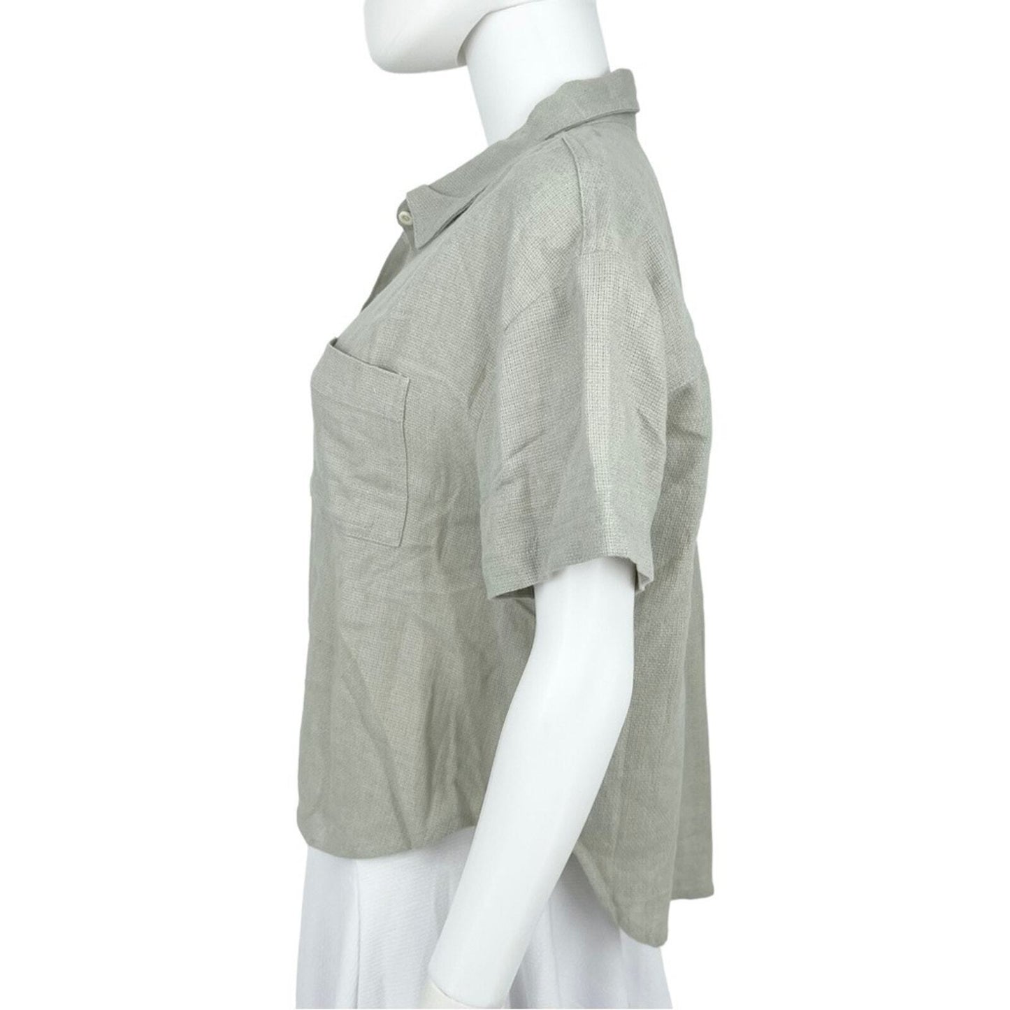 MADEWELL Blouse Top Women Size Medium Light Green Button Down Breezewoven Beach