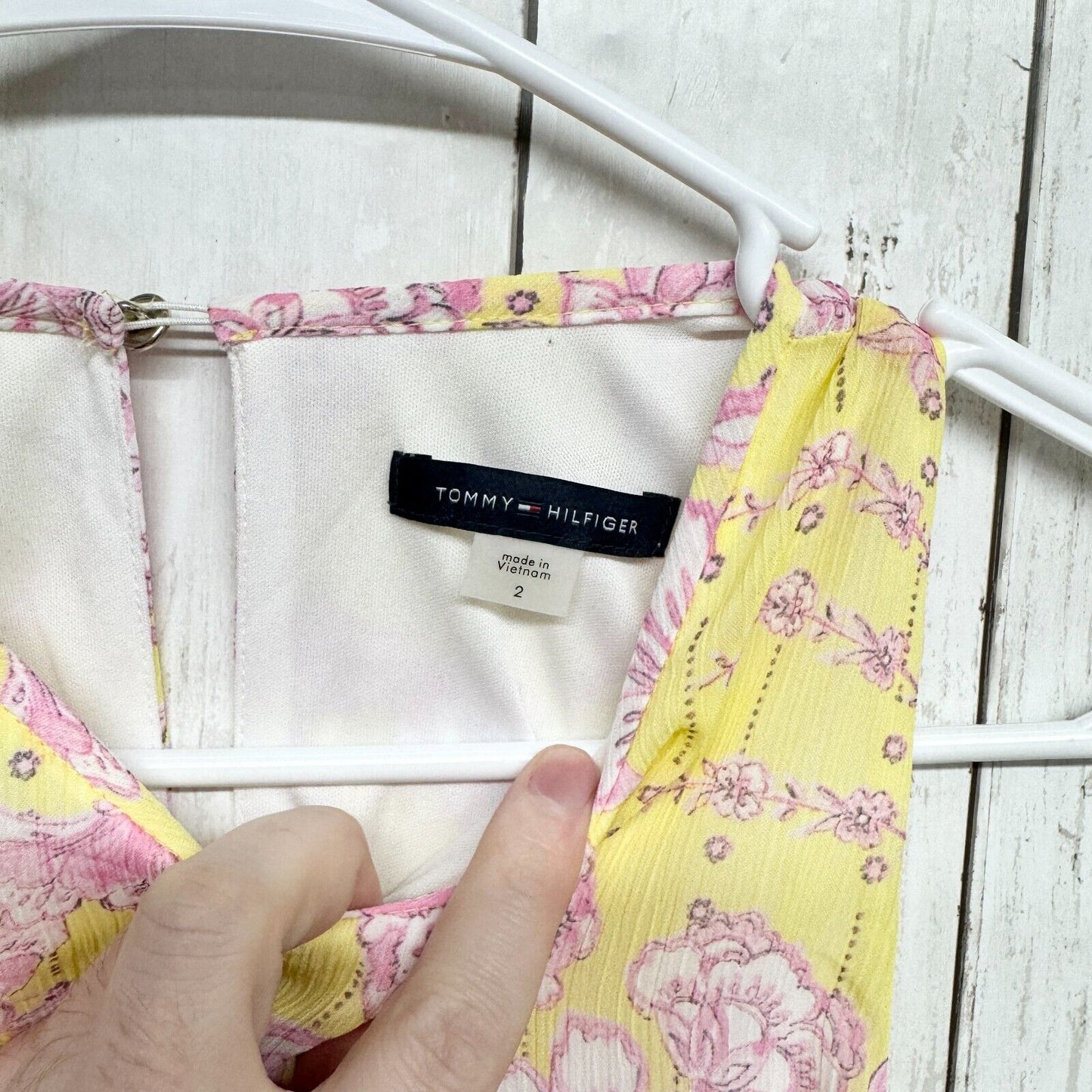 Tommy Hilfiger Dress Women's 2 Eloise Floral Chiffon Trapeze Sleeveless Yellow
