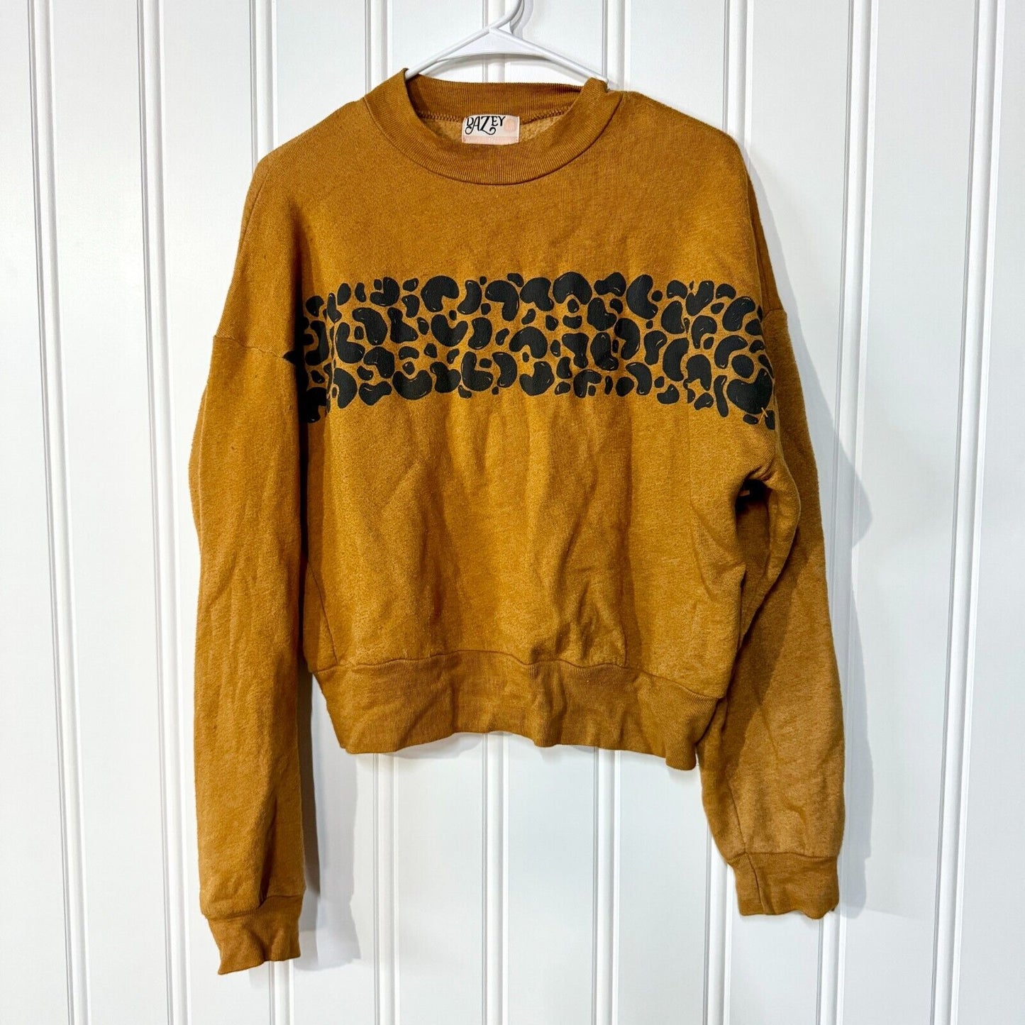 DAZEYLA Sweater Women Size Small Mustard Yellow Crewneck Animal Print Cotton