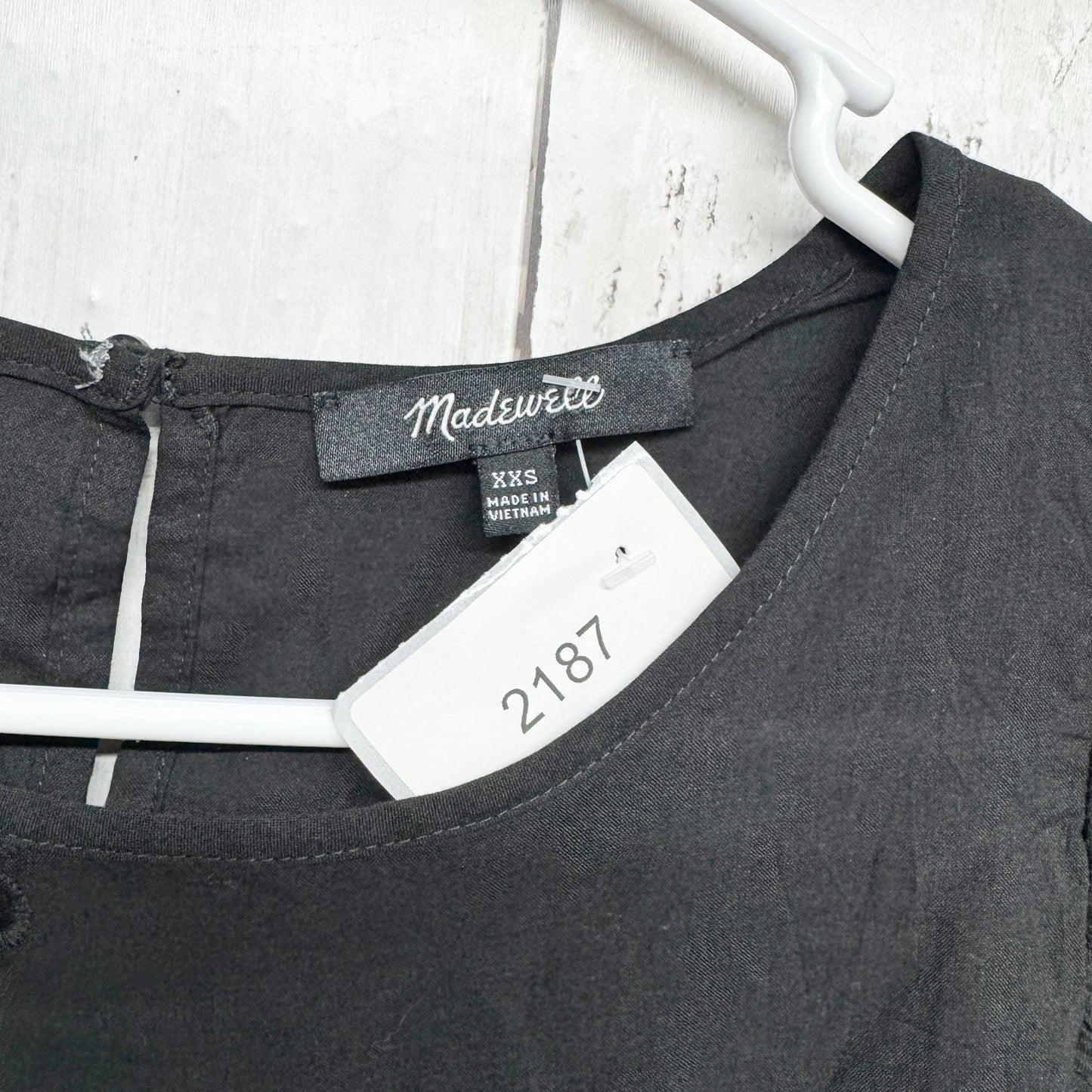 Madewell Blouse Women Size XXS Black Floral Eyelet Detail Short Sleeve Yoke Top