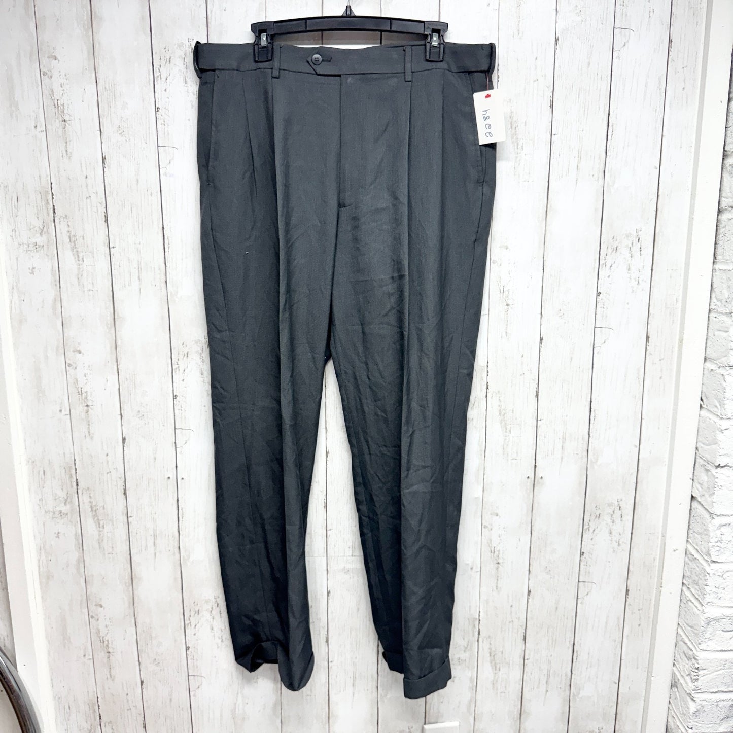 Savane Pants Men Size 36 X 30 Pleated Button Over Cuffed Dress Trousers Pockets