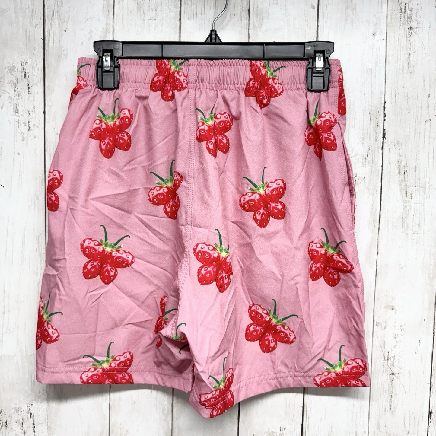 Petals and Peacocks Shorts Men Sz Small Pink Strawberry Print Swim Short Trunks