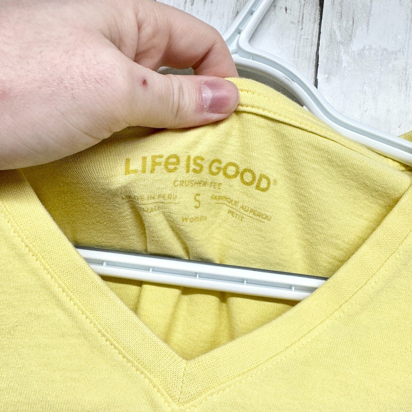 LIFE IS GOOD T Shirt Women Size Small Yellow Short Sleeve Sea Life Starfish Tee