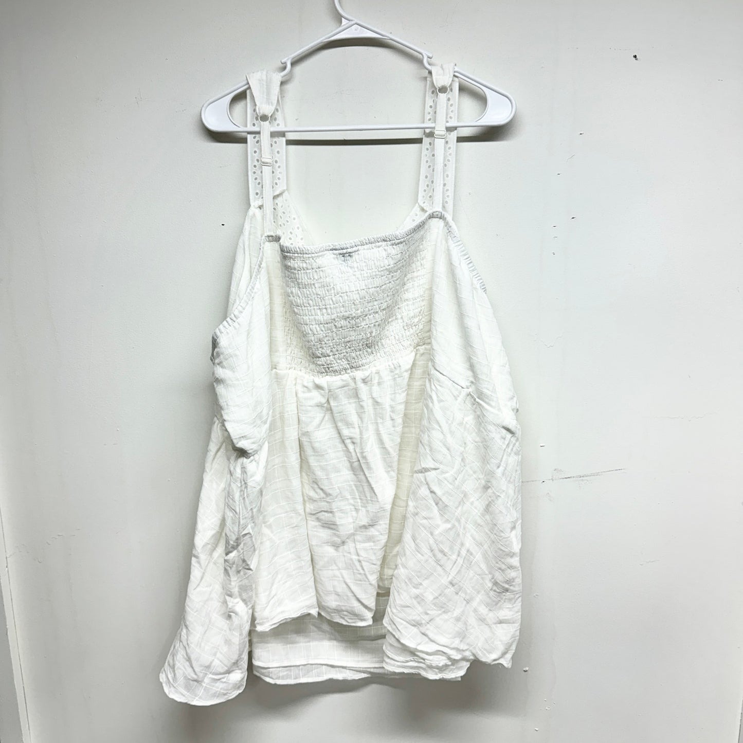 Torrid Women White Cloud Dancer Babydoll Top Blouse NWT 6X