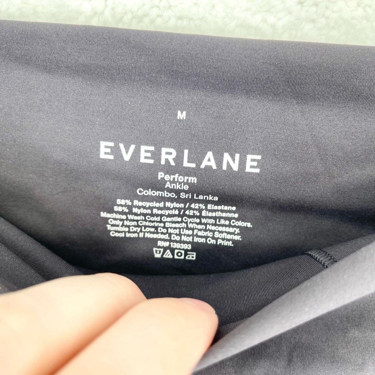 EVERLANE Legging Women Size Medium The Perform High Waisted Purple Athleisure