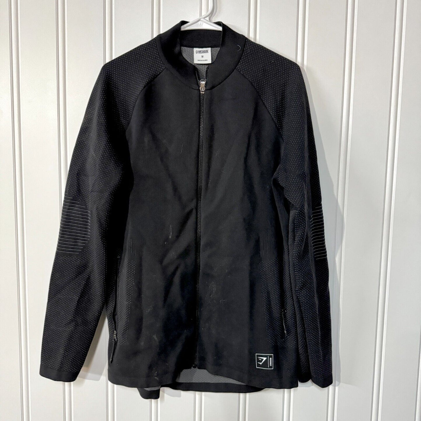 GYMSHARK Jacket Mens Size Medium Zip Up Collared Insulated Gym Workout Black