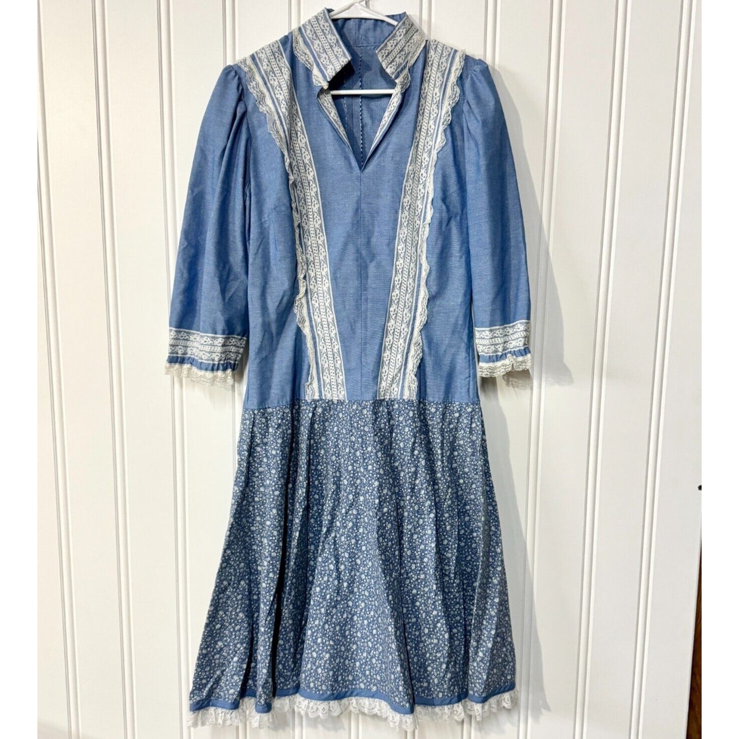 Handmade 70s Vintage Blue & White Lace Collared Neck Long Peplum Mini Dress