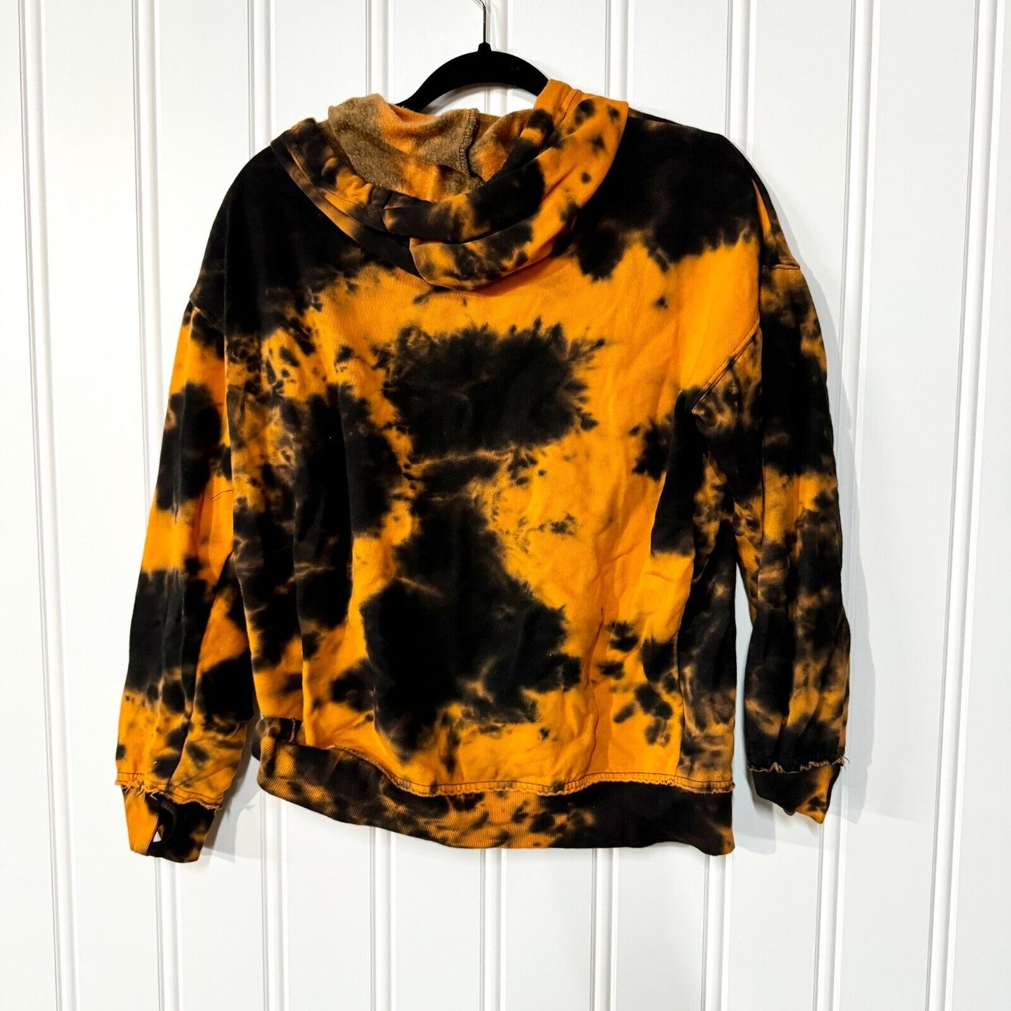 OUR UNIVERSE X DISNEY Sweater Mens Size Medium Halloween Mickey Mouse Tie Dye