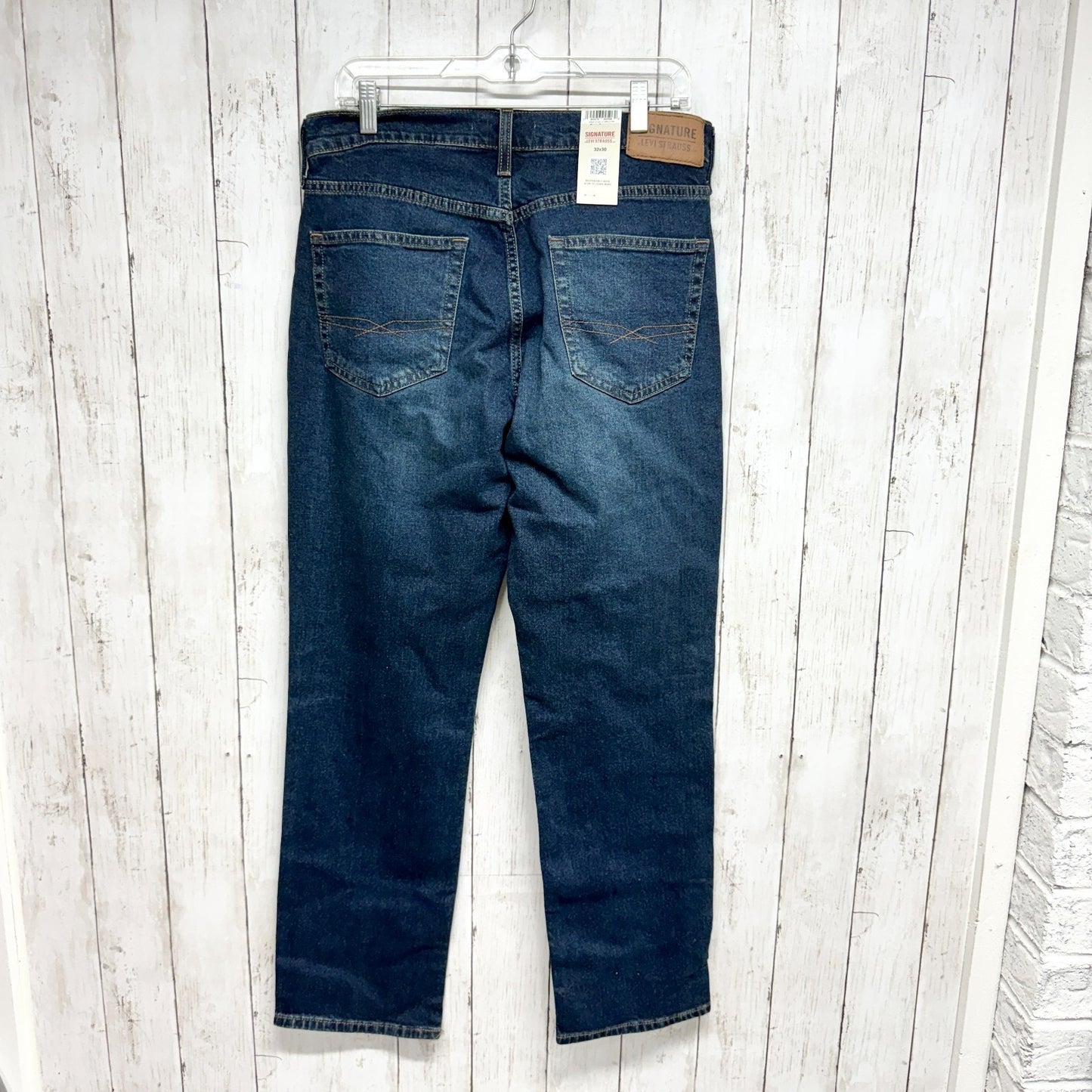 NWT Levi Strauss Jeans Men Size 32 X 30 Athletic Fit Straight Dark Cotton Denim