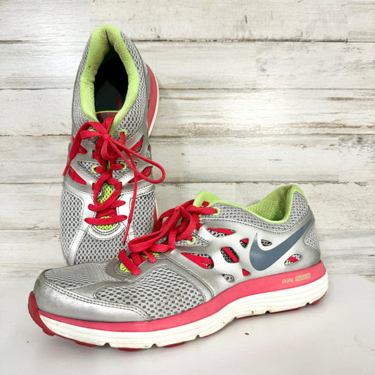 Nike Dual Fusion Lite Running Shoes Sneakers Gray/Red/Green Womens Sz 8.5