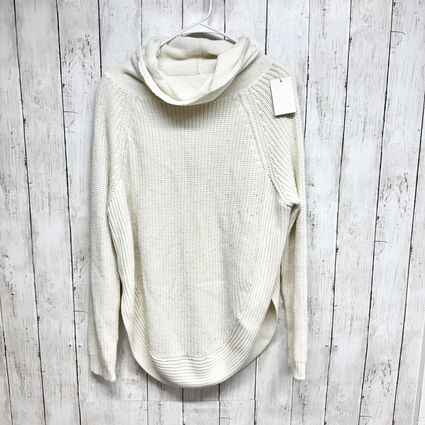 Suzy Shier Sweater Women Cream Knit Long Sleeve Turtleneck Side Slit Casual Cozy