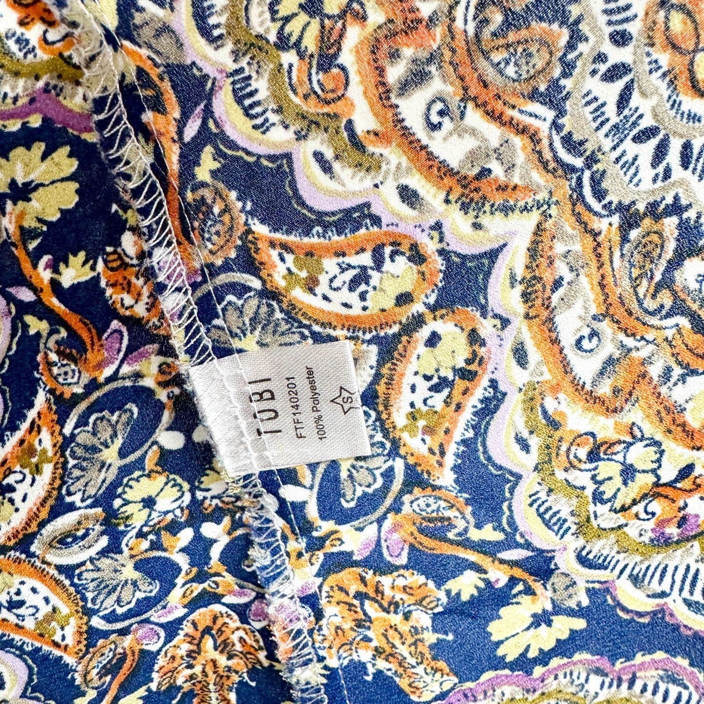 Tobi Women Size Small Boho Fairy Beach Top Paisley Print Kimono Lace Bell Sleeve