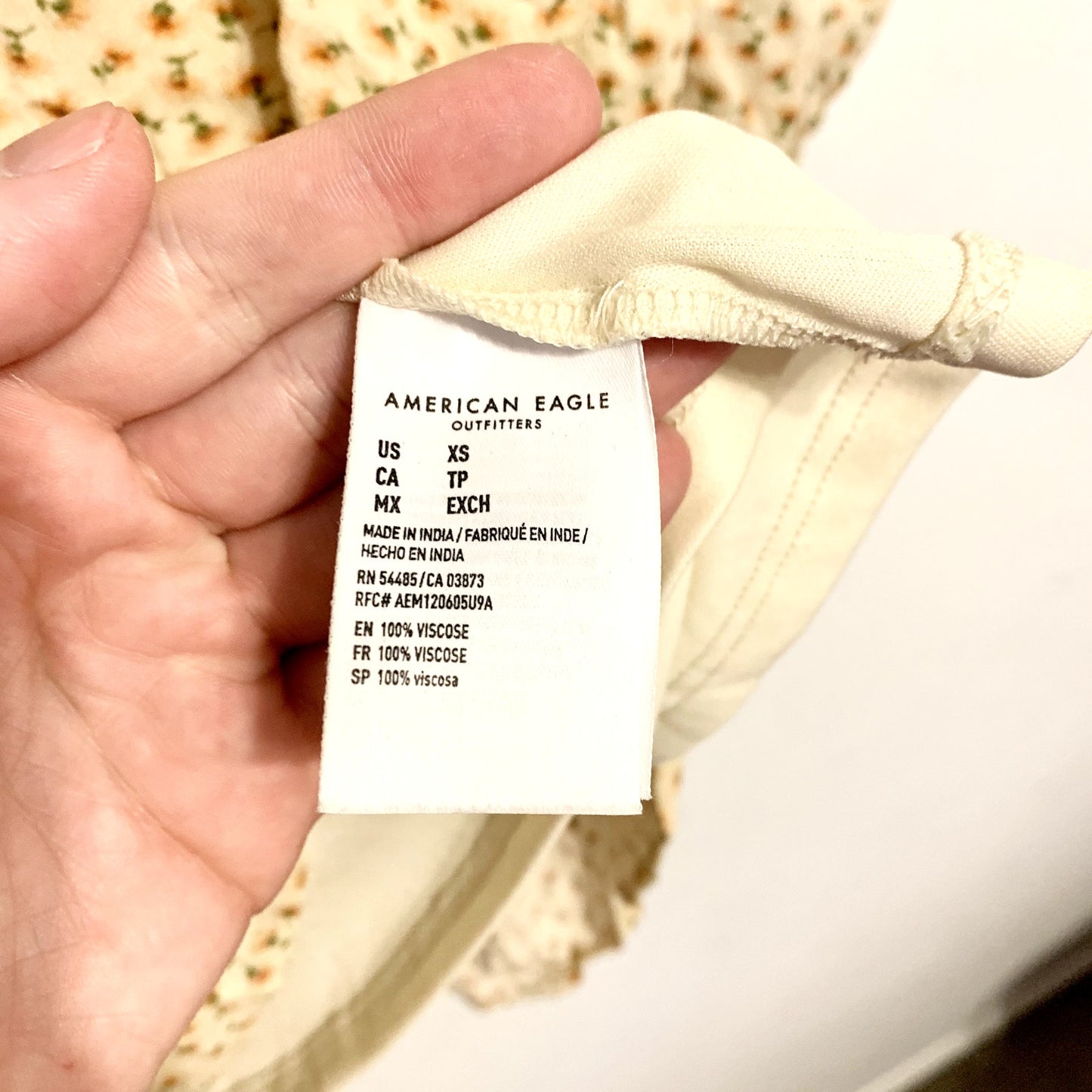 AMERICAN EAGLE Dress Women Size XS Ivory Cottage Core 100% Viscose Floral Mini