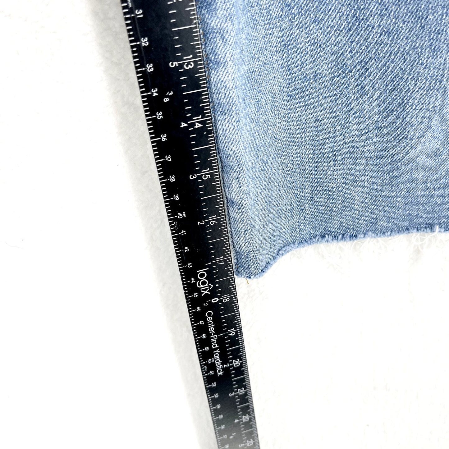 Madewell The Mom Jean Cropped Wide Leg Medium Wash Cotton Jeans Size 28P