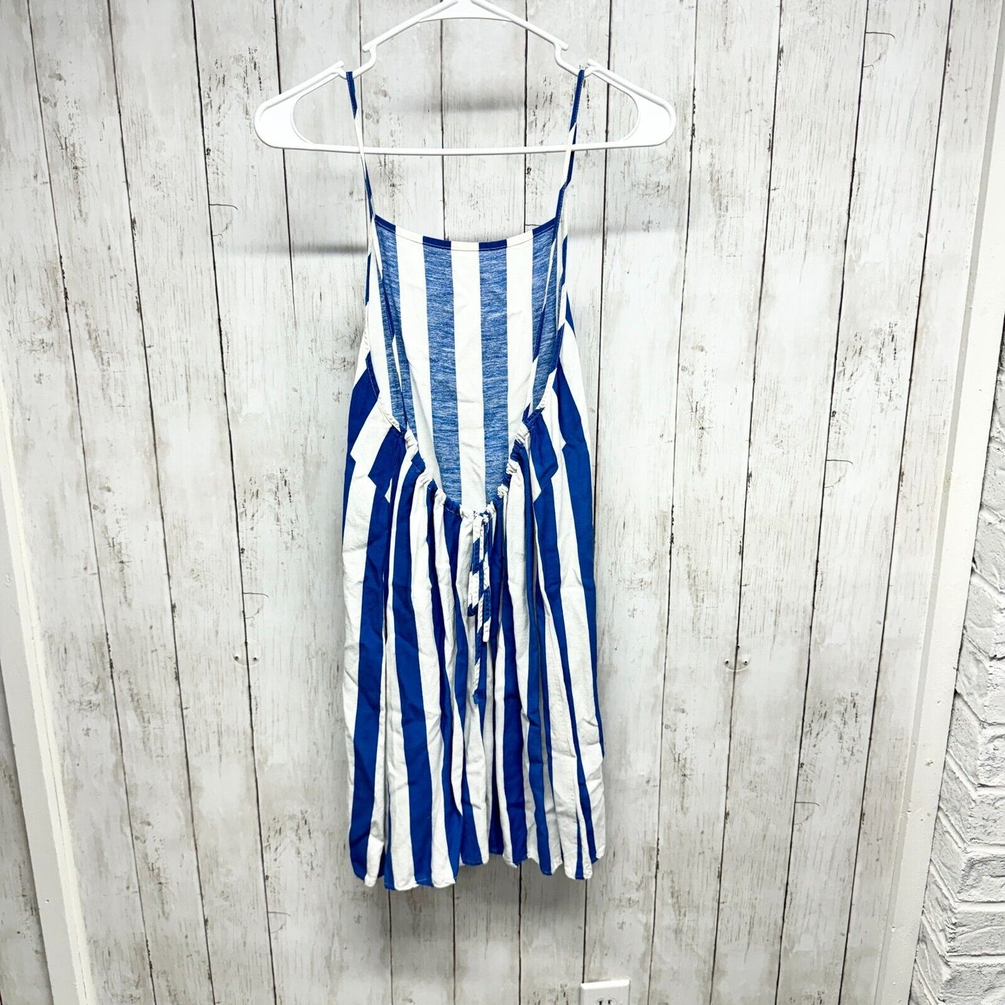 ASOS Dress Women Sz 8 Curve Blue Striped Midi Tiered Sleeveless Beach Open Back