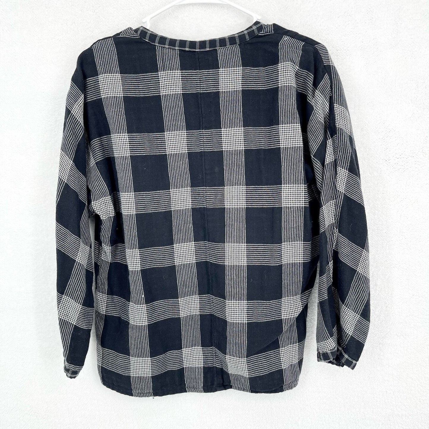 MADEWELL Blouse Women Size Medium v Neck Navy Plaid Long Sleeve Fall Casual