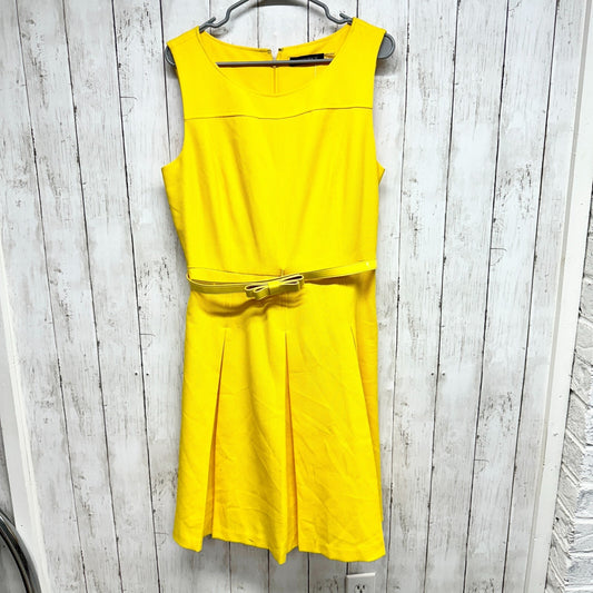 Ellen Tracy Dress Women Size 16 Mini Yellow Belted Textured Sleeveless Business