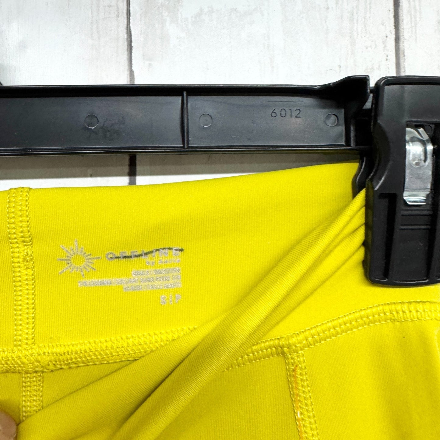 Offline by Aerie Pants Women Size Small Hi-Rise Yellow Joggers Athletic Pockets