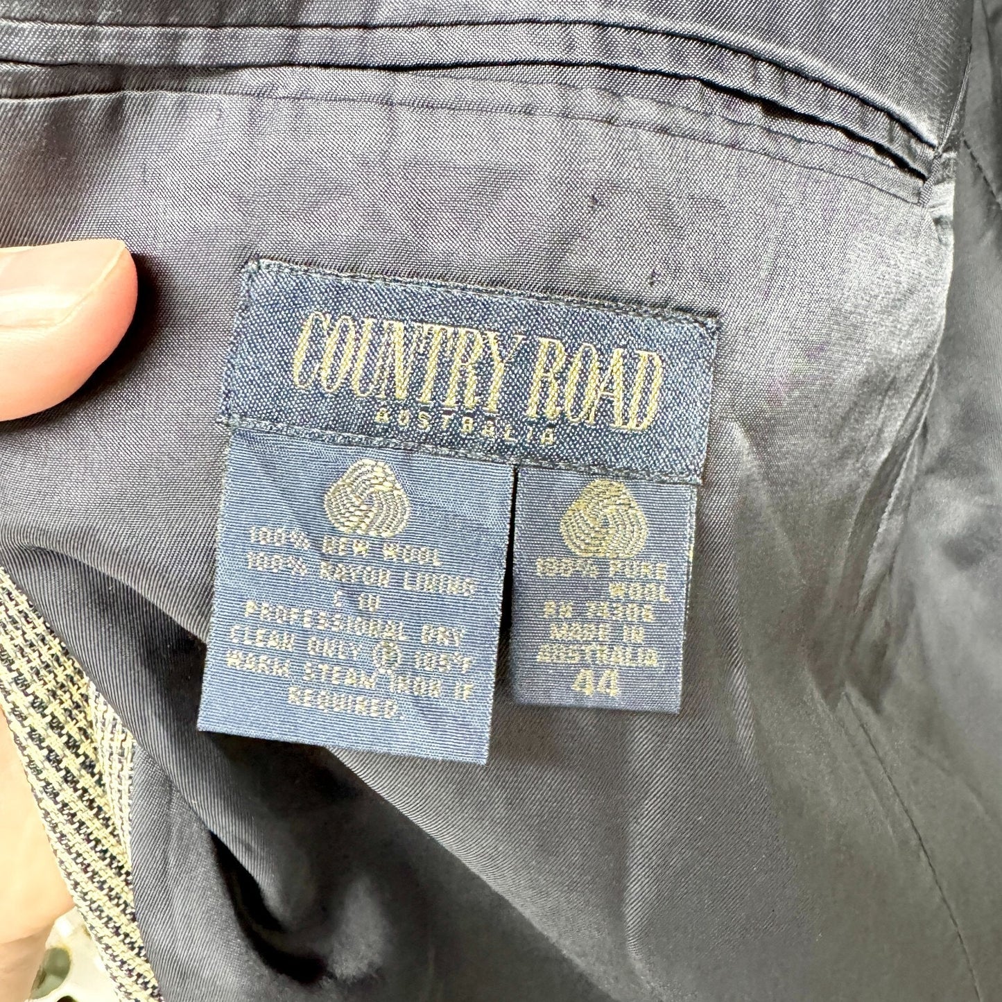 Vintage Country Road Blazer Men Size 44 Tweed Wool Two Button Front Pockets