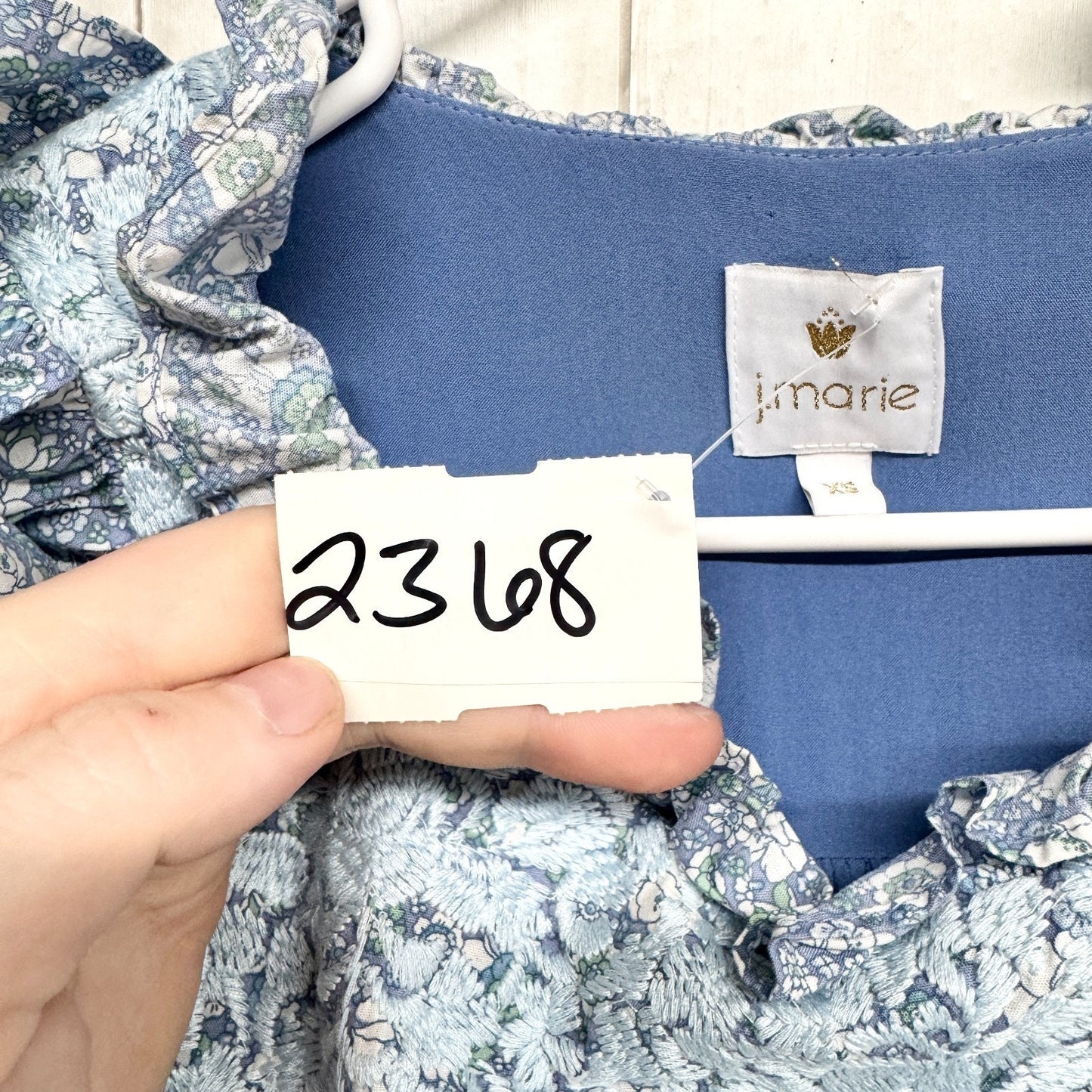 J. Marie Dress Women Size XS Blue Tiered Embroidered Midi Flutter Sleeve Pockets