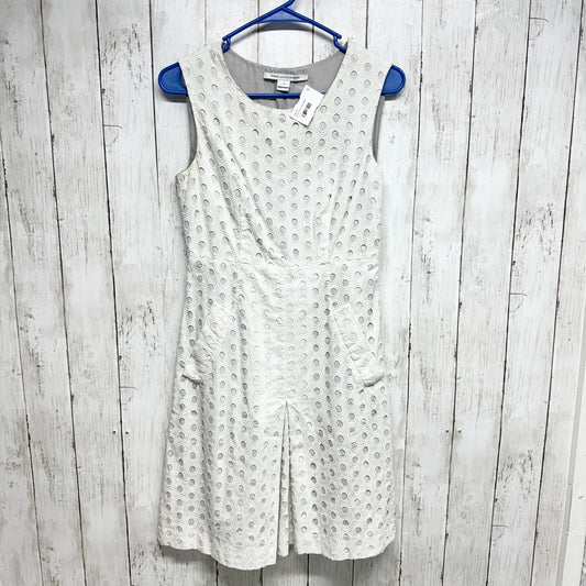 Diane Von Furstenberg Dress Women Size 4 White Double Pocket Carpreena Eyelet