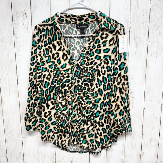 INC International Concepts Top Women Size Medium Cheetah Long Sleeve Button Down