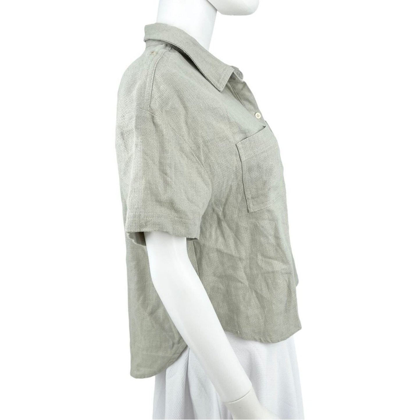 MADEWELL Blouse Top Women Size Medium Light Green Button Down Breezewoven Beach