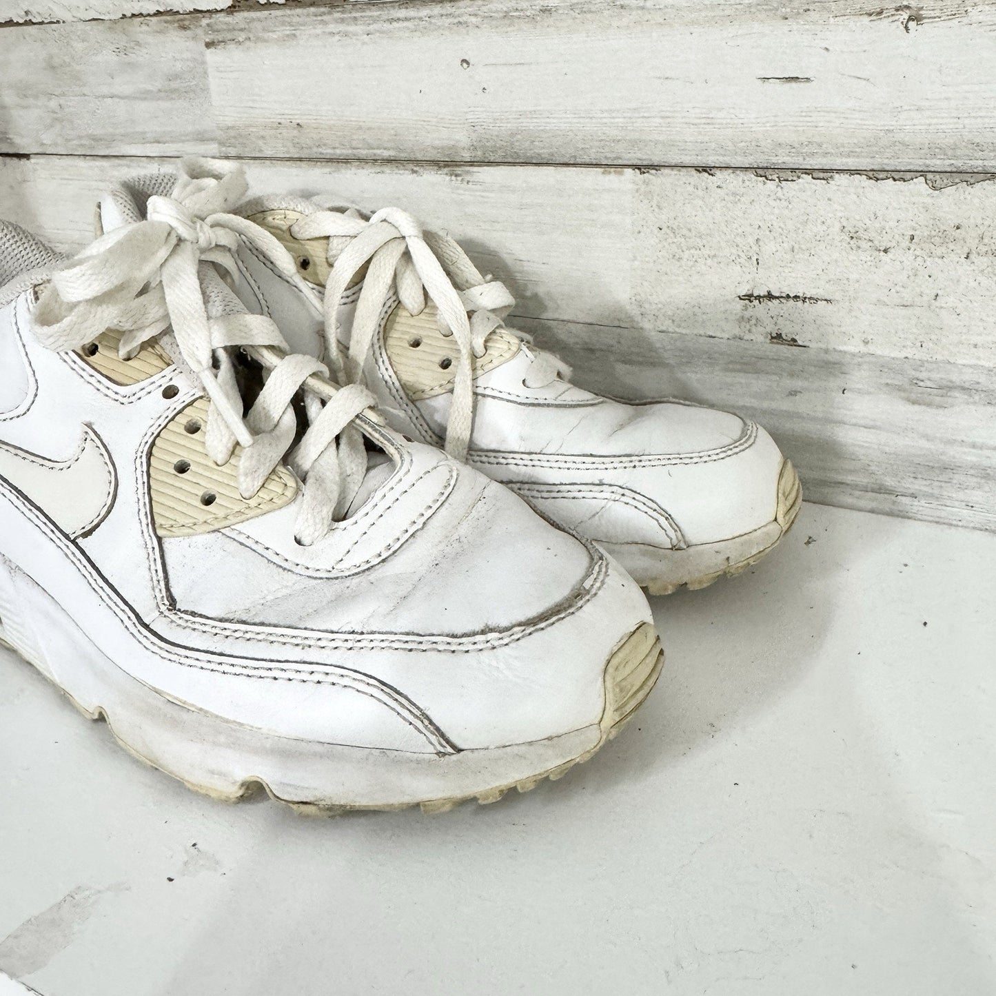 Nike Shoes Youth Size 6.5Y Air Max 90 Cream Champagne Leather Lace Up Casual