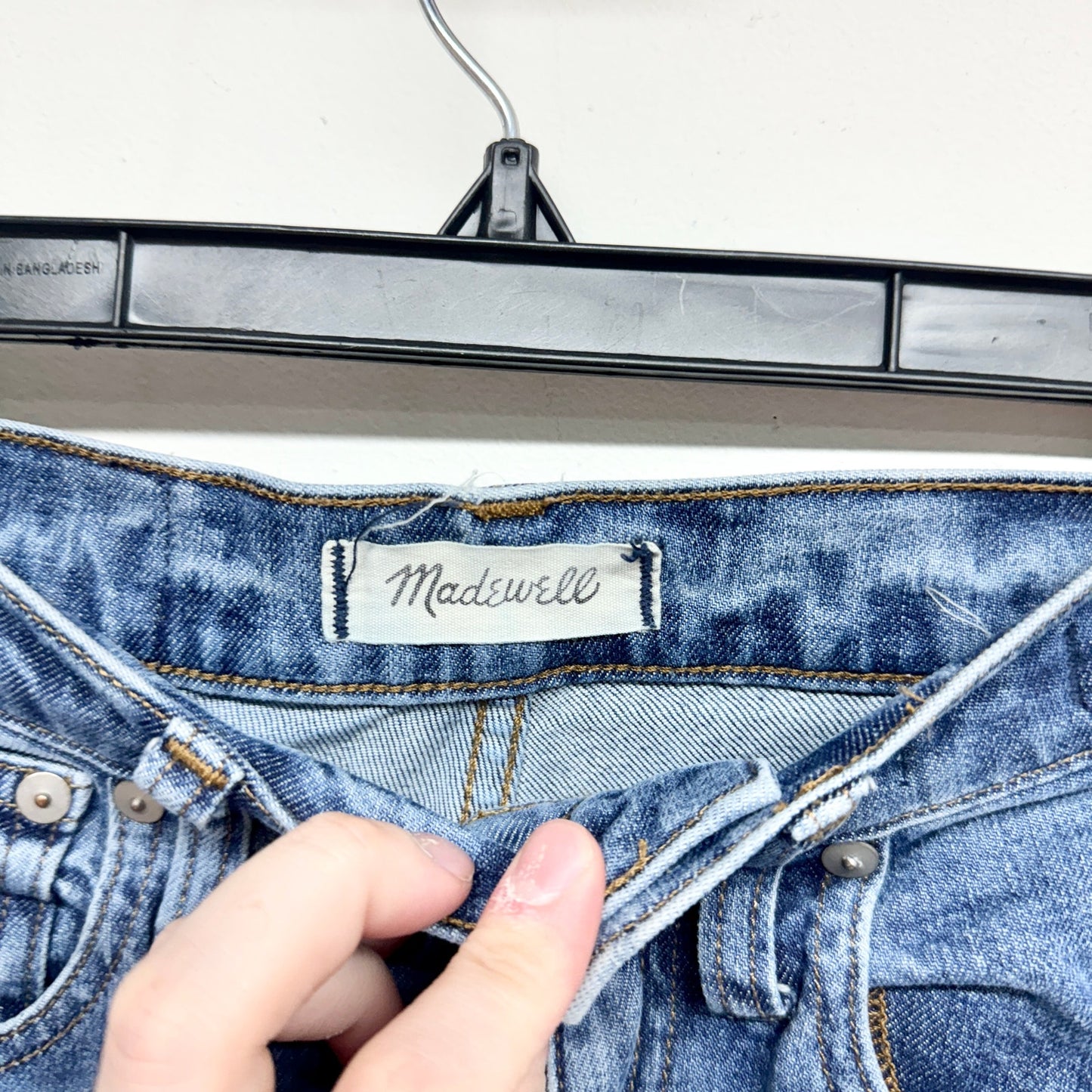 MADEWELL Women The High Rise Dark Washed Slim BoyJean Size 24