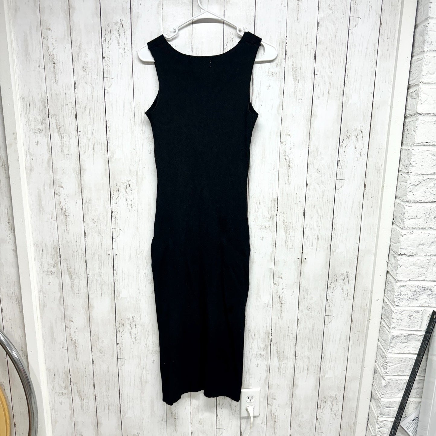 Heartloom Dress Women Size Medium Black Ribbed Vneck Knot Front Sleeveless Midi