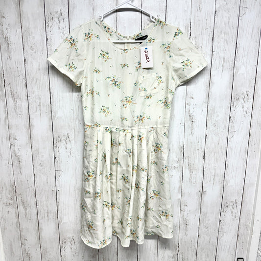Aqua Dress Women Size Small White Floral Round Neck Short Sleeve Midi Cottage