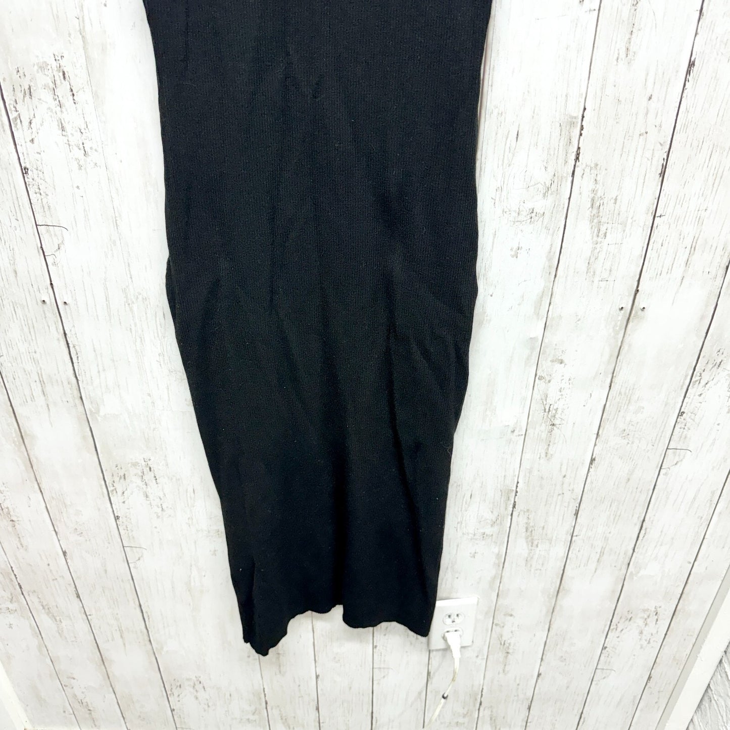 Heartloom Dress Women Size Medium Black Ribbed Vneck Knot Front Sleeveless Midi
