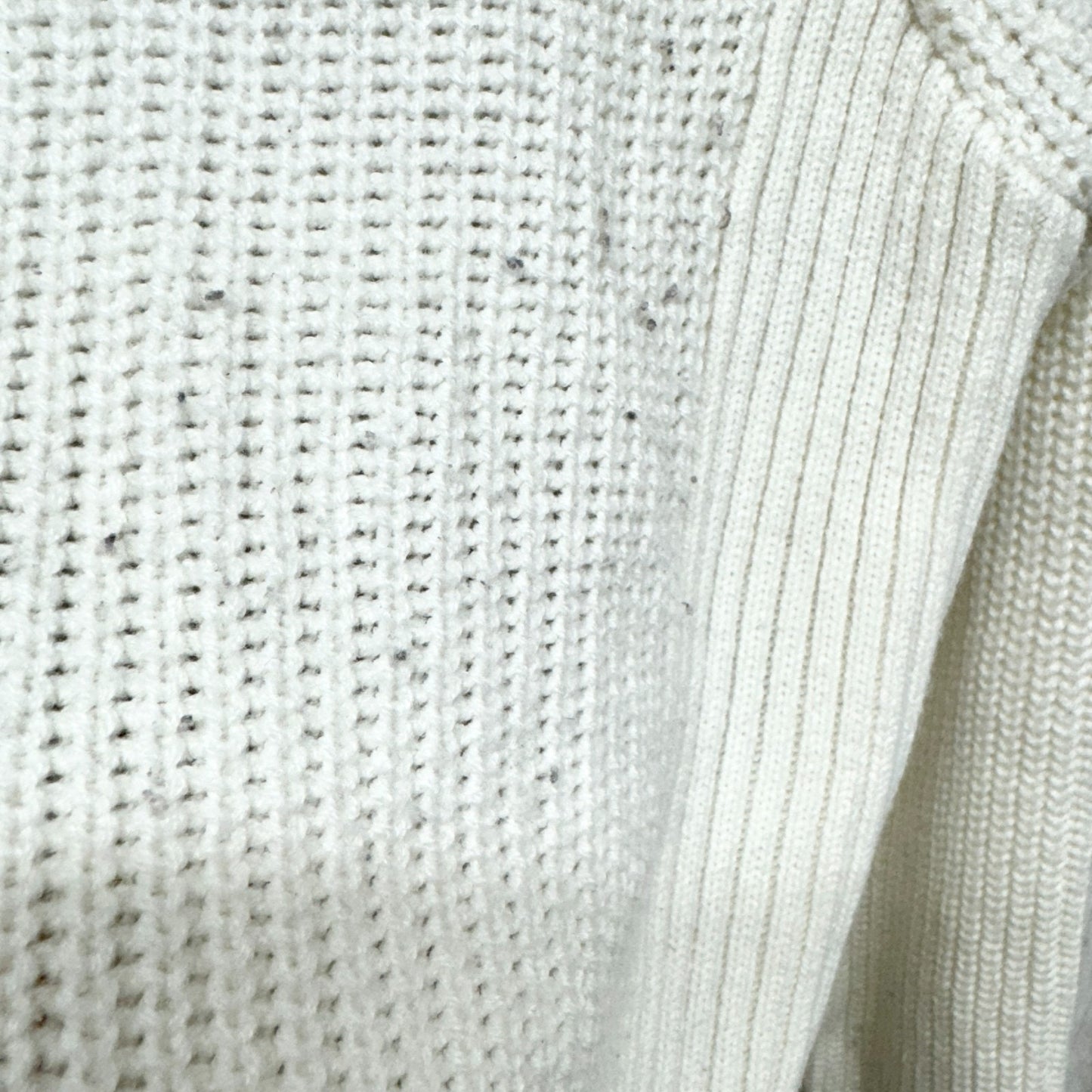Suzy Shier Sweater Women Cream Knit Long Sleeve Turtleneck Side Slit Casual Cozy