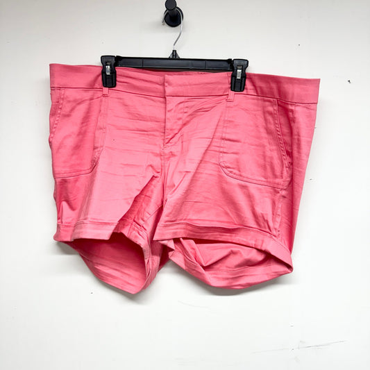 Torrid Women Low Waisted Button Closure Chino Shorts in pink Size 18