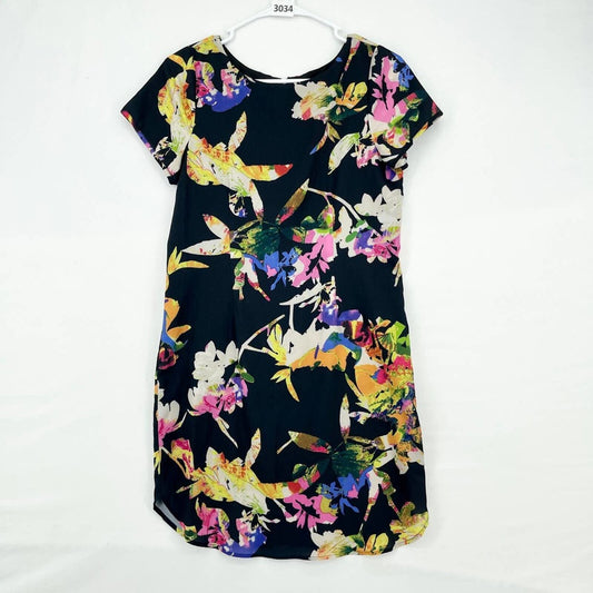 Yumi Kim Tunic Women Size Small Elana Tropical Short Sleeve Floral Shift Black