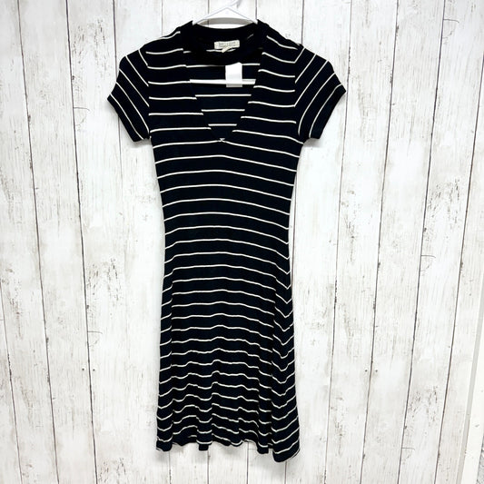 American Eagle Outfitters Soft & Sexy Dress Women Sz XS Short Sleeve Knit Stripe