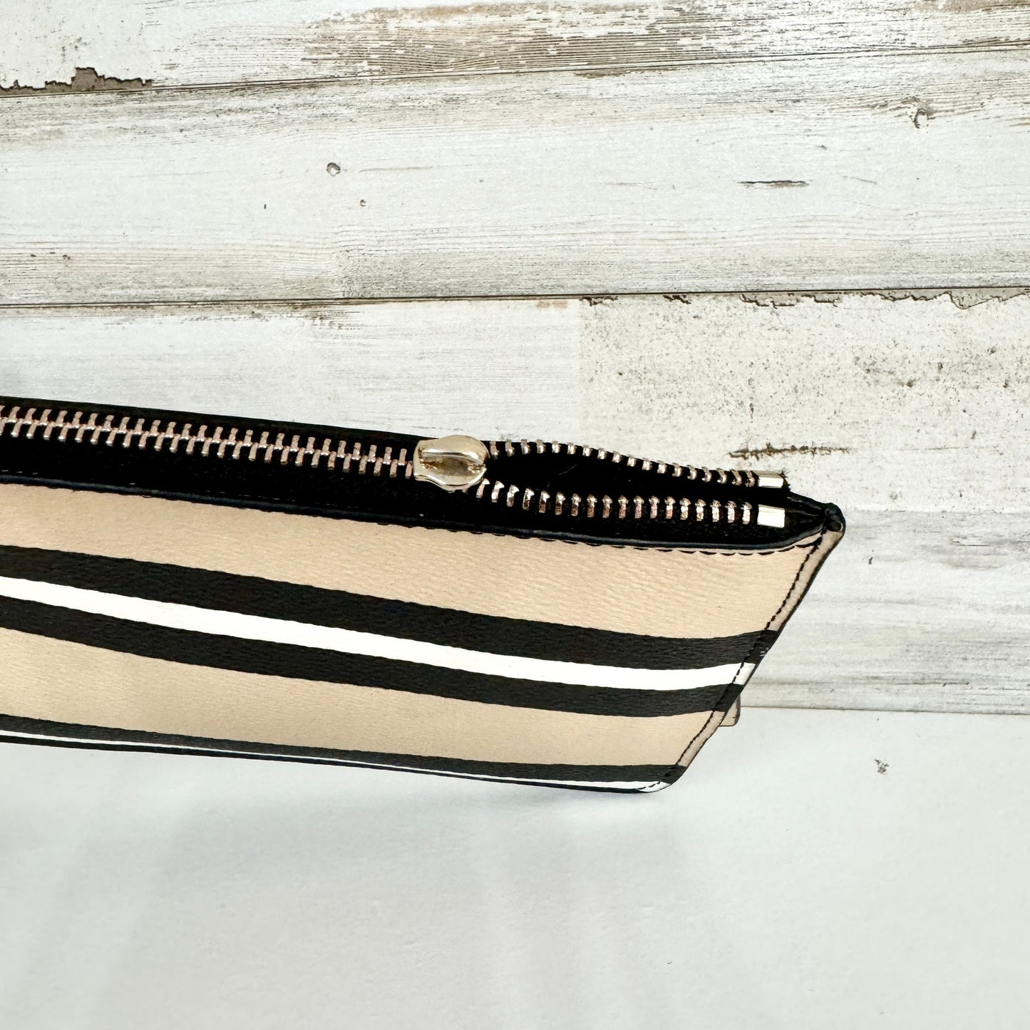 Kate Spade Shore Street Ottoman Stripe Tinie Wristlet Clutch Wallet