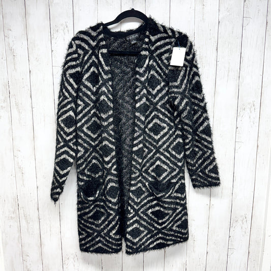 August Silk Sweater Women Size Medium Geo Diamond Pattern Fuzzy Knit Cardigan