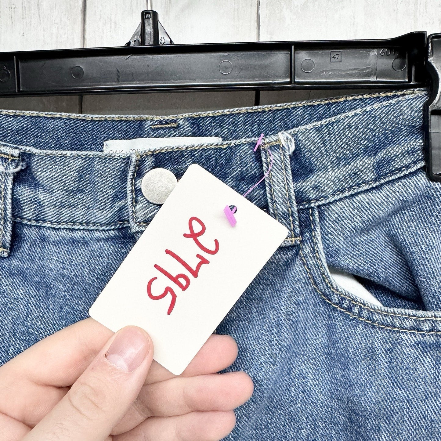 Oak Fort Pants Women Size 25 Light Wash Denim High Rise Straight Mom Jeans Basic