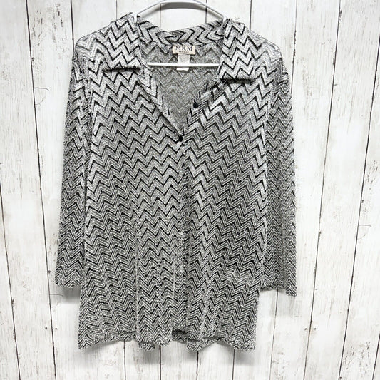 VTG MKM Designs Women Size 2X Button Down Tops Plus Stripes Silver Sheer Short