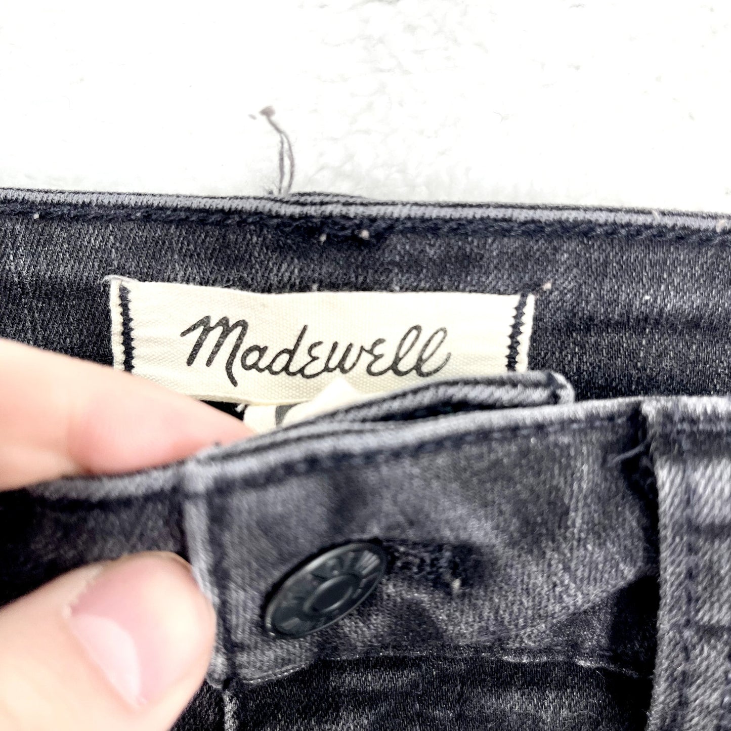 Madewell Women's Curvy High-Rise Distressed Dark Wash Skinny Jeans - 27
