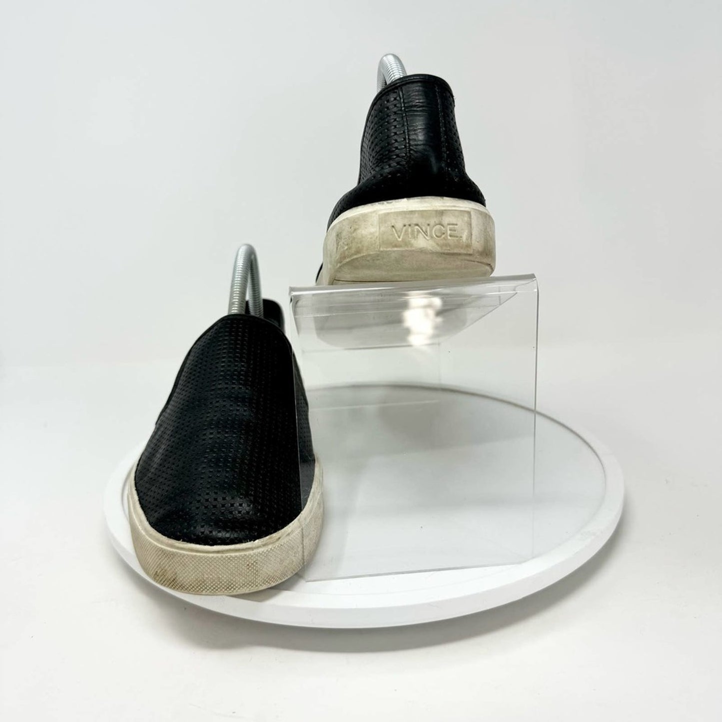 Vince Womens Sneakers Black Leather Slip On Perforated Textured 9 M