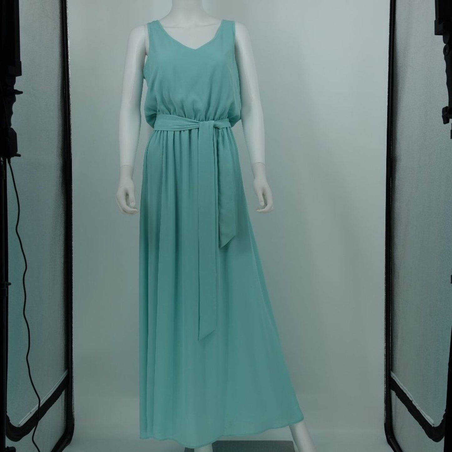 Show Me Your Mumu Women Kendall Maxi Sleeveless Dress Sea Glass Medium