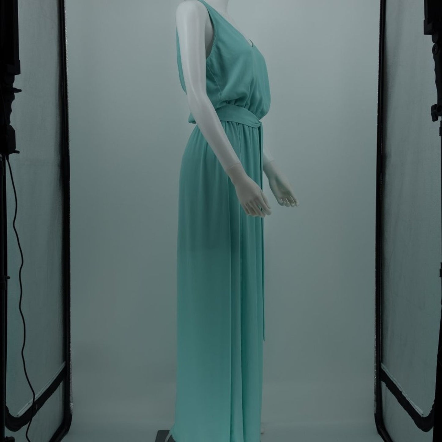 Show Me Your Mumu Women Kendall Maxi Sleeveless Dress Sea Glass Medium